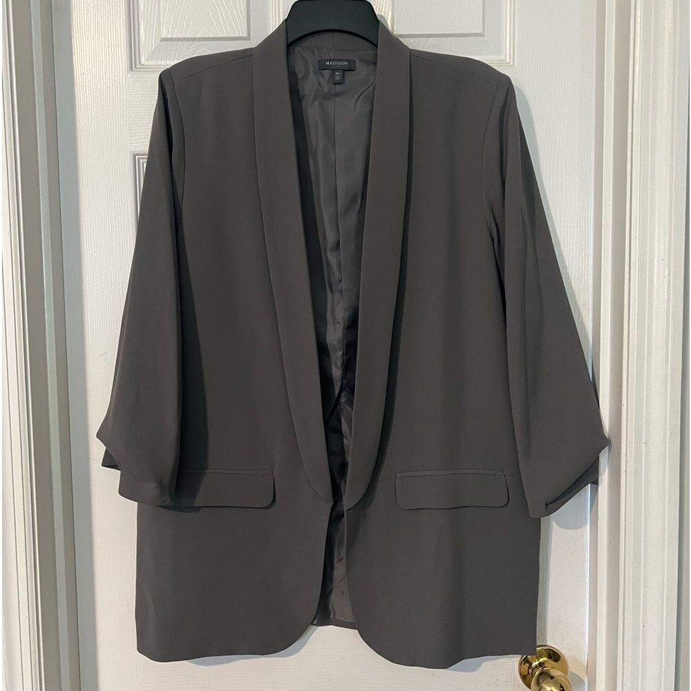 Grey Madison XL Gathered Sleeves Jacket